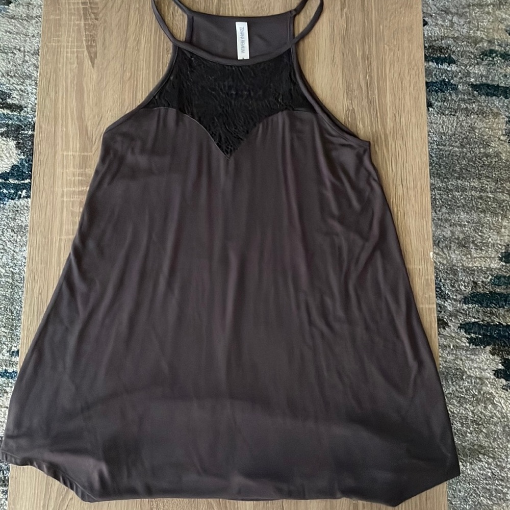 Grey tank top